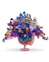 сладкий букет из конфет и карамели